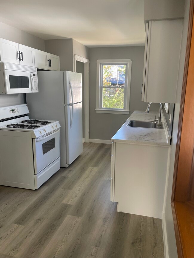 Foto del edificio - 2850 Northglen Dr