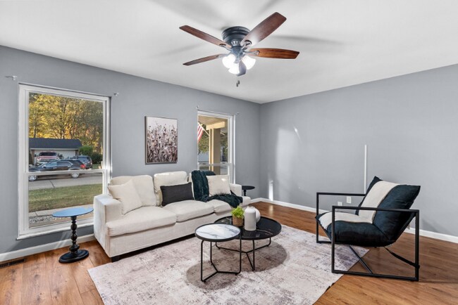 Foto del edificio - 312 Lemonwood Dr