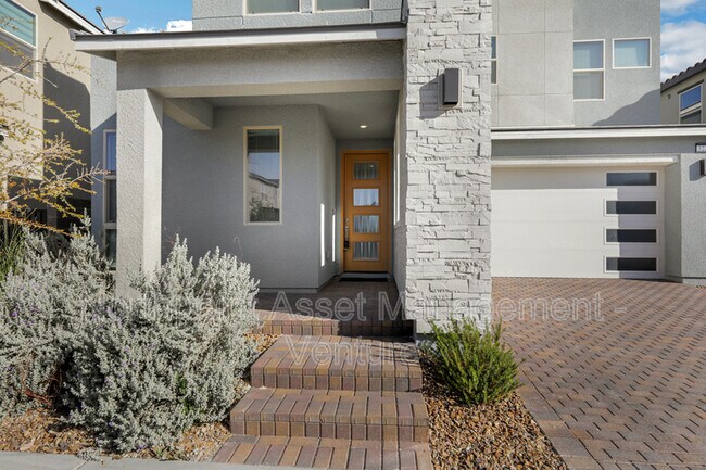 Building Photo - 3236 Timorasso Ave