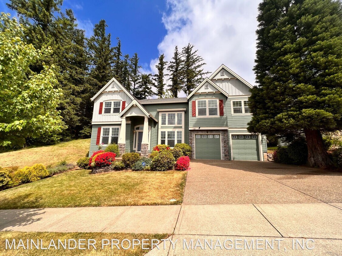 Primary Photo - 4 br, 3 bath House - 11181 SE LENORE ST