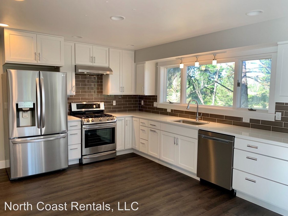 Foto principal - 3 br, 2.5 bath House - 729 Marion