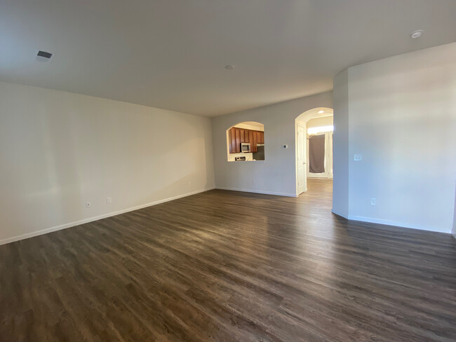 Foto del edificio - Room in Townhome on Johns Walk Way