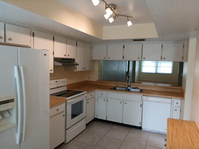 Foto del edificio - 7560 92nd St
