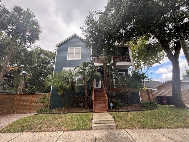 Photo - 827 Meridale Ave House
