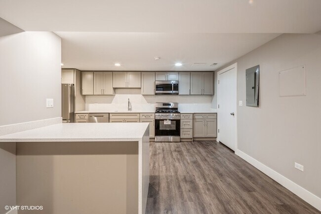 Foto del edificio - 5038 S St Lawrence Ave