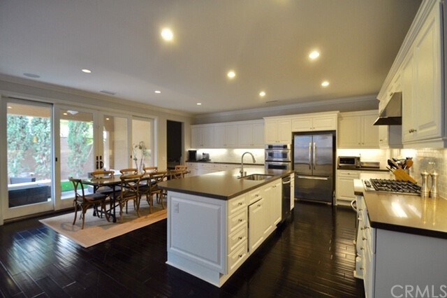 Foto del edificio - 92 Statuary