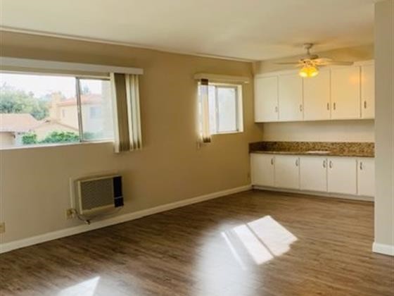 Building Photo - 4415 Ocean View Blvd