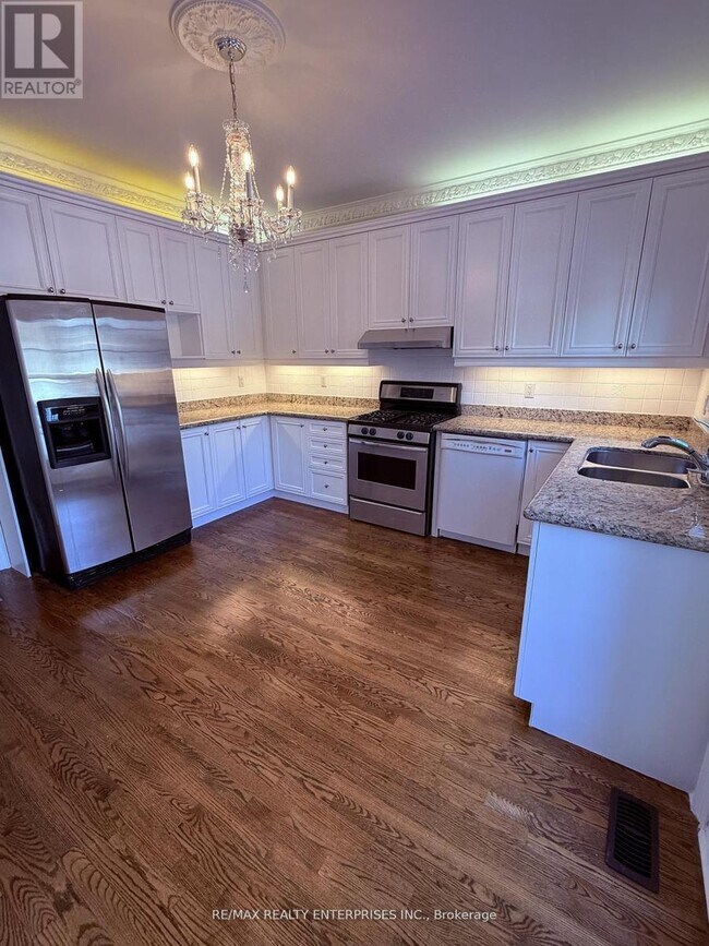 Building Photo - 37 Castlegate Blvd