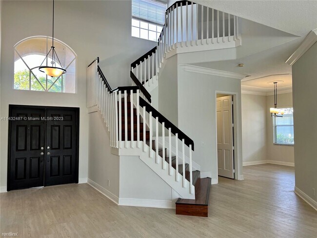 Foto del edificio - 4 br, 3 bath House - 571 Stonemont Dr