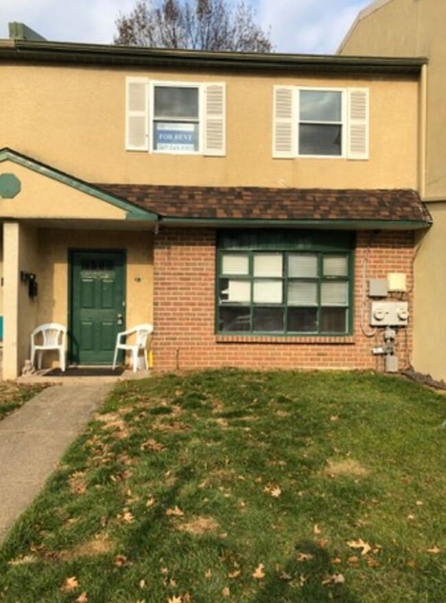 Building Photo - 2203 Pileggi Rd