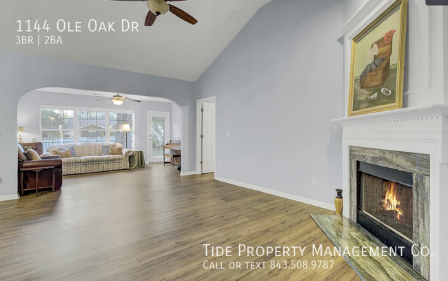 Building Photo - 1144 Ole Oak Dr