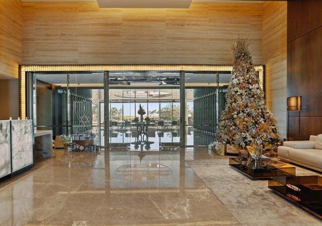 Foto del edificio - 9243 Collins Ave