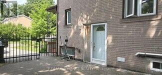 Building Photo - 1 Pynford Crescent