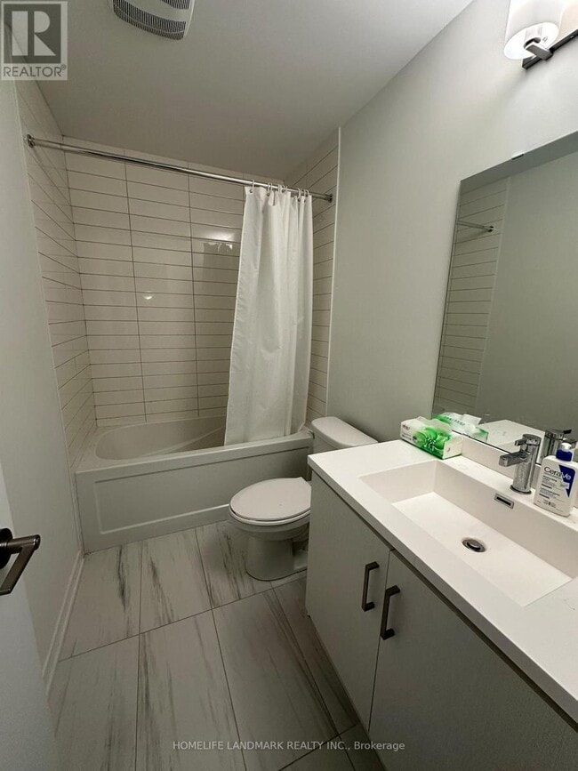 Building Photo - 30 Almond Blossom Mews