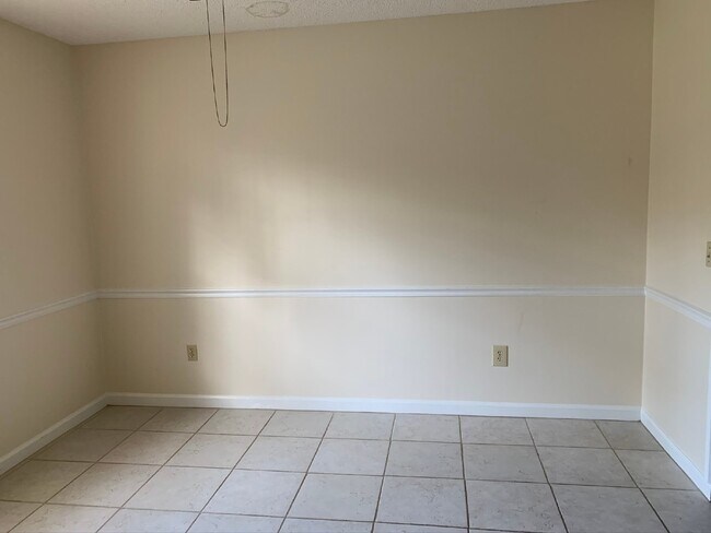Foto del edificio - House for Rent