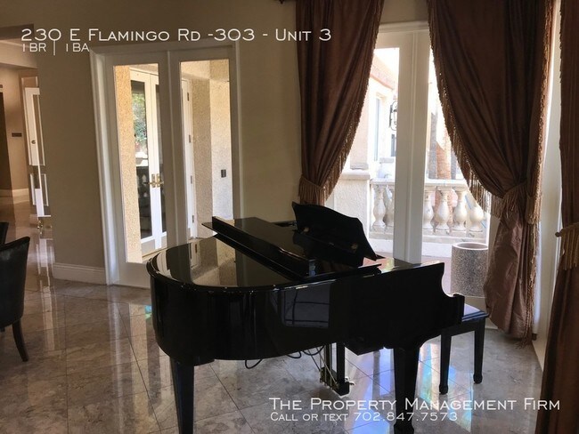 Building Photo - 230 E Flamingo Rd