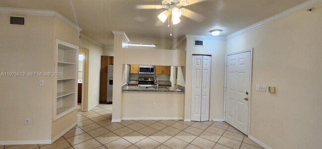 Building Photo - 6530 Emerald Dunes Dr