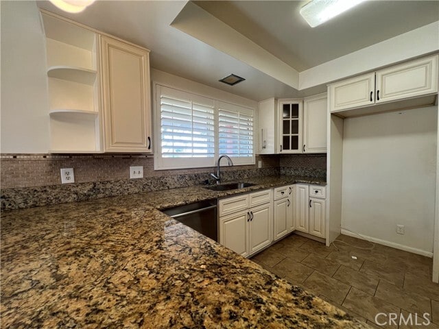 Building Photo - 921 Donnybrook Ave