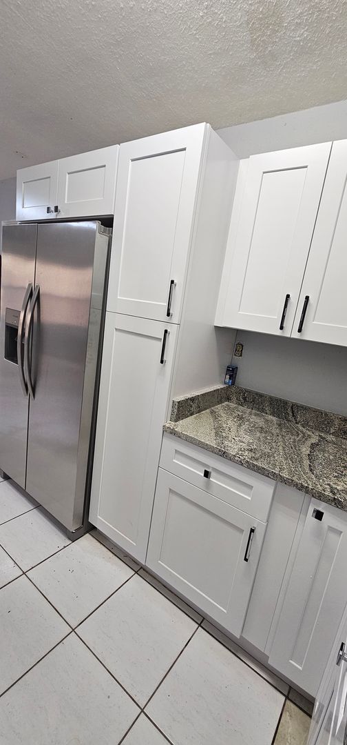 Foto del edificio - REMODELED 3 BEDROOM / 1 BATH / CARPORT (WINTER PARK!)