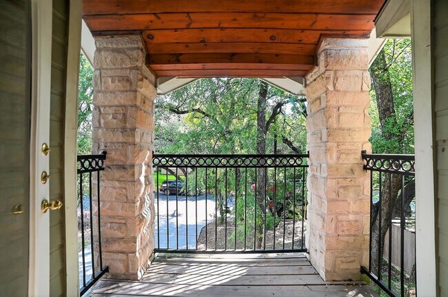 Foto del edificio - 2003 Griswold Ln