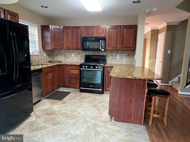 Foto del edificio - 1470 Sweetbriar Dr