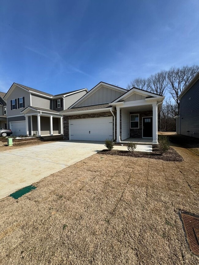 Building Photo - 4332 Oswin Dr