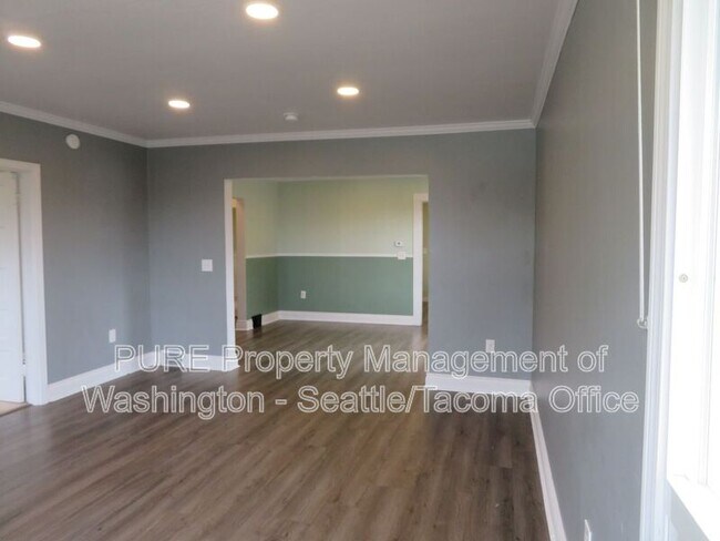Foto del edificio - 2034 East Fairbanks Street