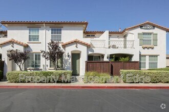 Building Photo - 41905 Davenport Way