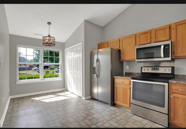 Foto del edificio - 5503 Orth Ct