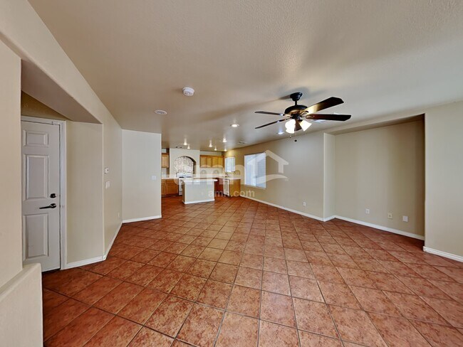 Building Photo - 7269 Vinca Rd