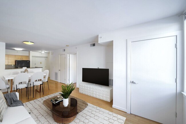 Foto del edificio - Spacious 1BR + Parking and Building Amenit...