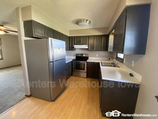 Foto del edificio - 403 Hatton Ave