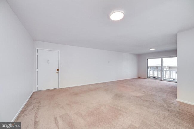 Foto del edificio - 2912 State Hill Rd