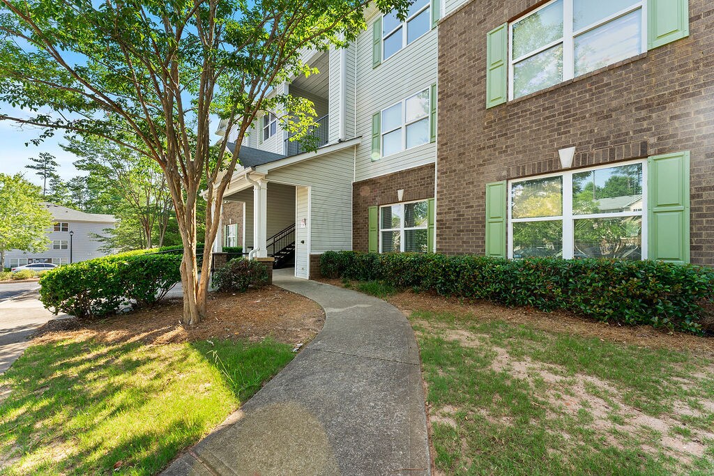 13102 Fairington Ridge Cir, Stonecrest, GA 30038 Townhome Rentals in