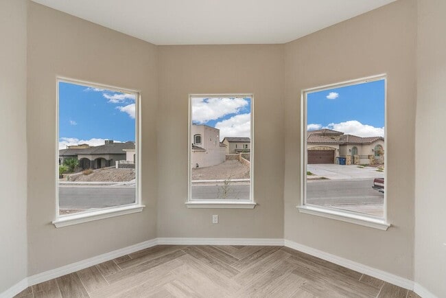 Foto del edificio - 123 Ruth Trl