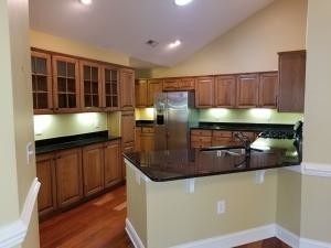 Building Photo - 103 W Chelsea Ct