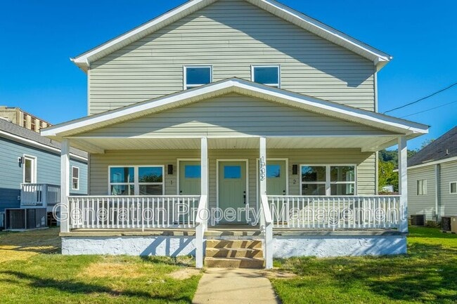 Photo - 1902 S Watkins St Apartment