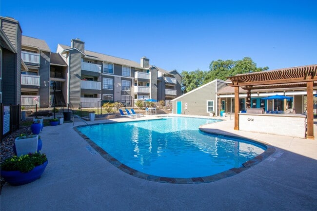 Building Photo - Sedona Canyon