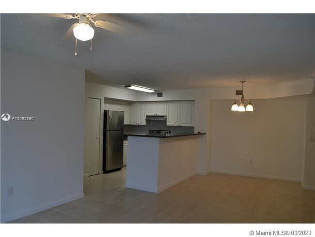 Building Photo - 12166 St Andrews Pl