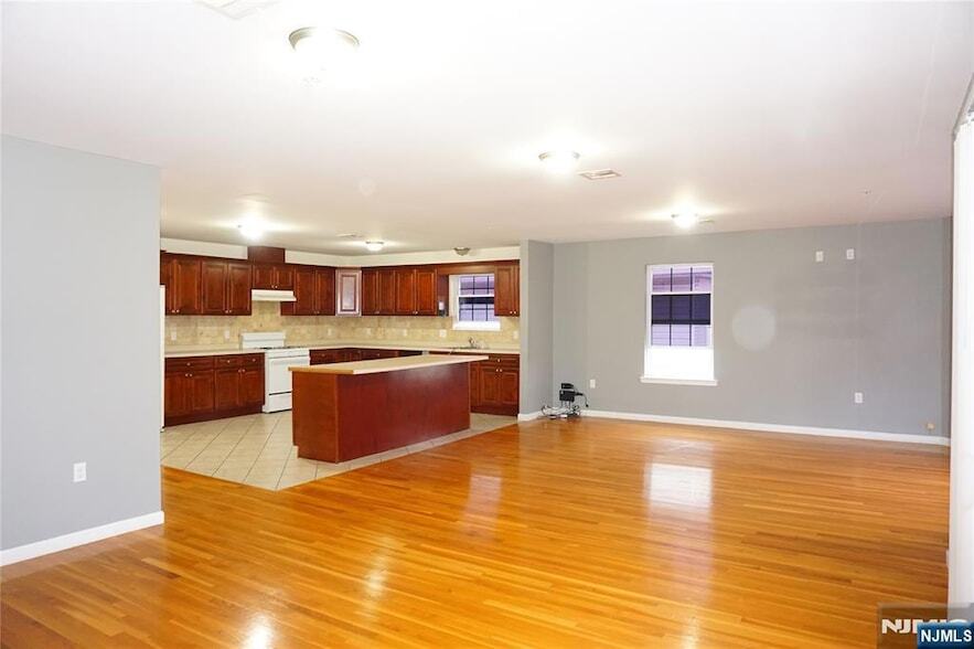 492-494 Irvine Turner Boulevard Unit 3 - 492-494 Irvine Turner Boulevard Unit 3