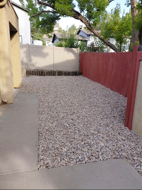Foto del edificio - 381 1/2 Ridge View Dr