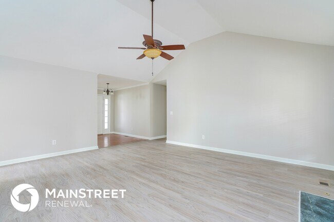 Foto del edificio - 604 Woodland Hills Dr