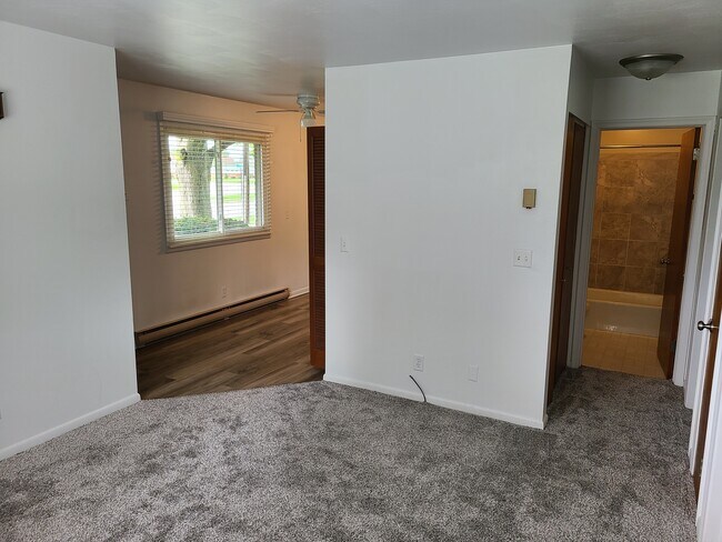 Foto del edificio - 1425 Glenwood St