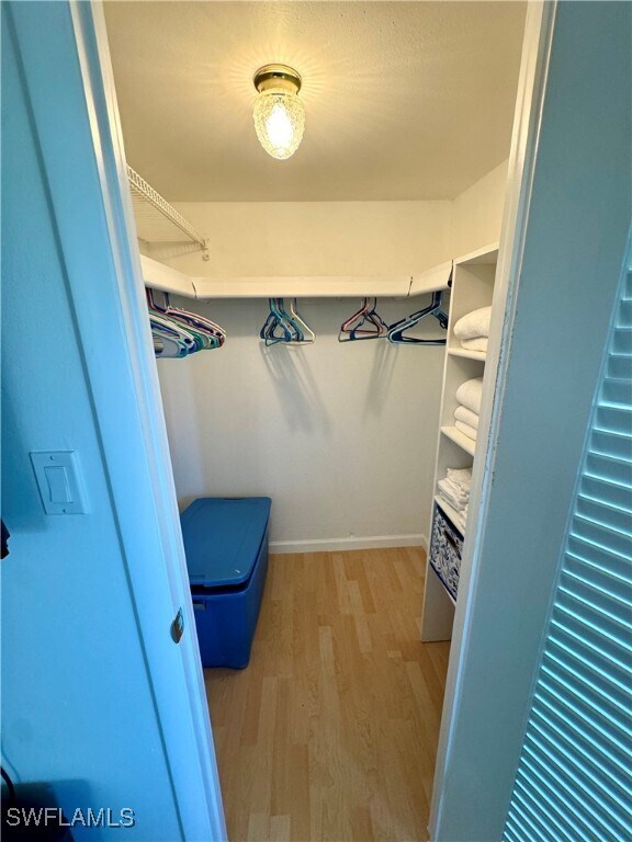 Building Photo - 200 Turtle Lake Ct