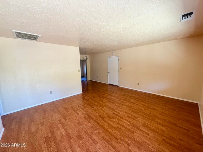 Foto del edificio - 4990 E Geronimo Rd