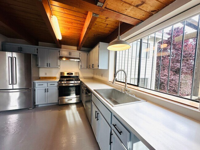 Foto del edificio - West Oakland 5th St