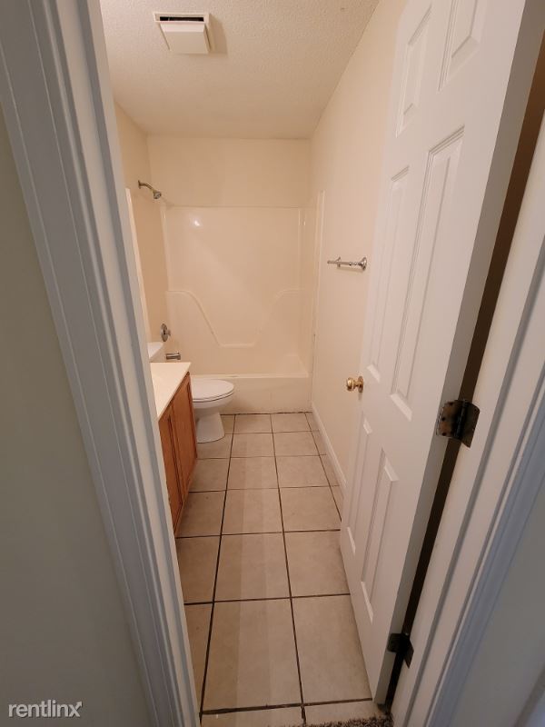Building Photo - 3 br, 1.5 bath House - 209 W Worley St