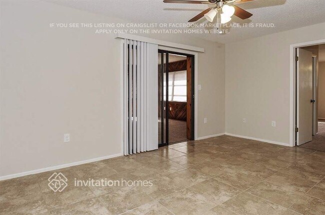 Foto del edificio - 7713 Deer Foot Dr