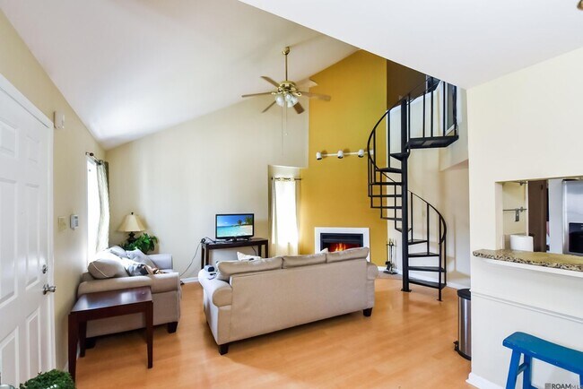 Foto del edificio - 141 E Boyd Dr