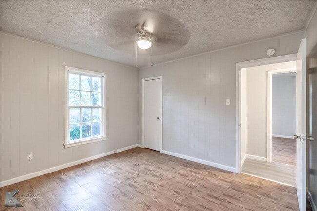 Foto del edificio - 1641 Marshall St